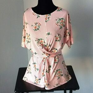 Kayla's Armoire printed blouse